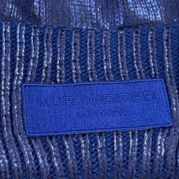 Kurt Geiger London NWOT Foil Metallic Pompom Beanie - Picture 2 of 5